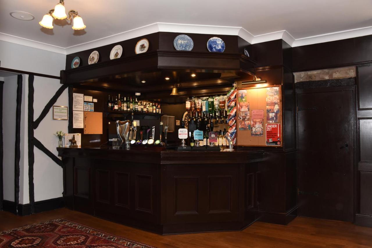 The Llanelwedd Arms Hotel Builth Wells Zewnętrze zdjęcie