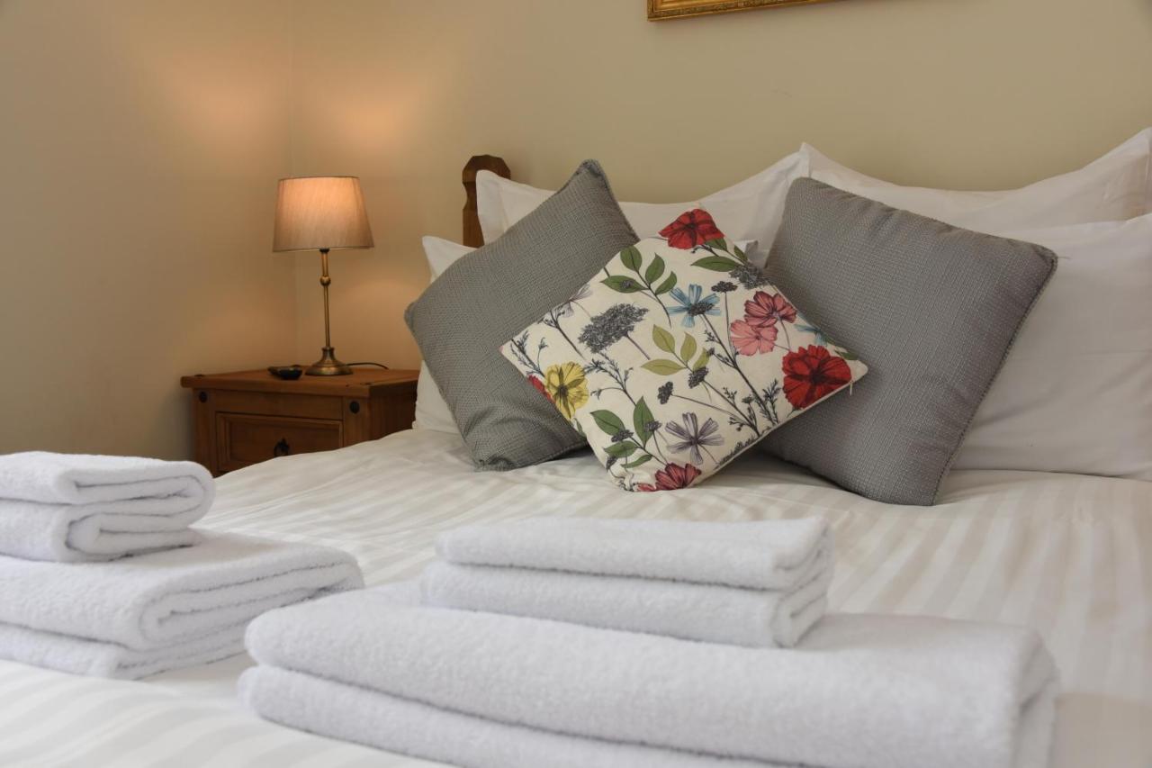 The Llanelwedd Arms Hotel Builth Wells Zewnętrze zdjęcie