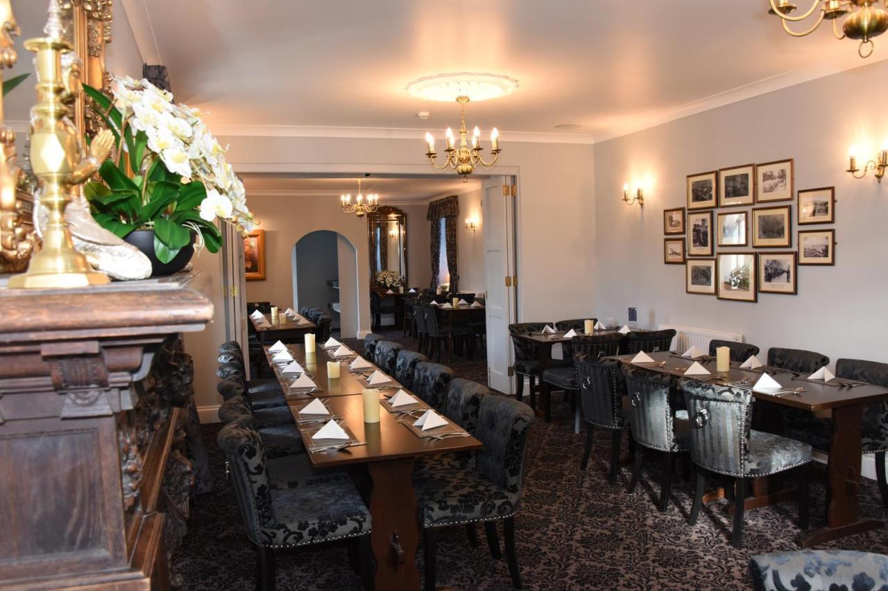 The Llanelwedd Arms Hotel Builth Wells Zewnętrze zdjęcie